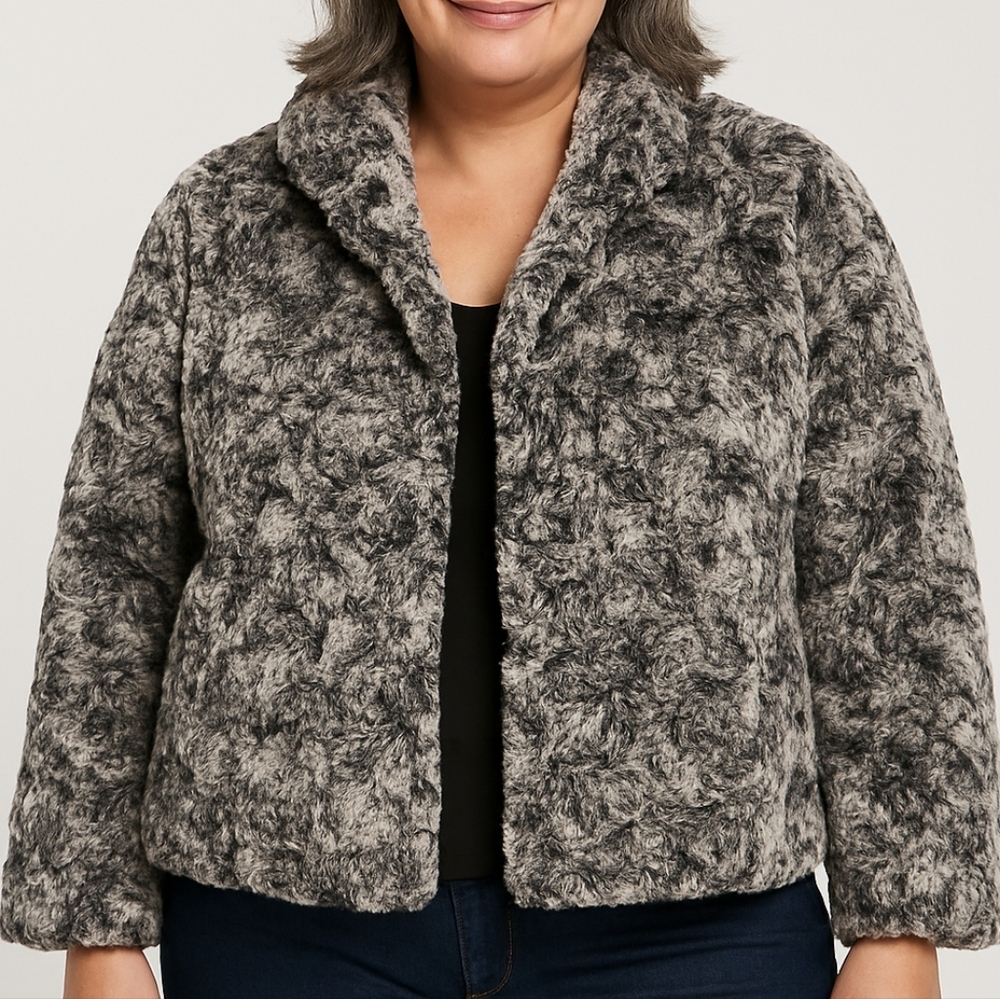Chico's Faux Chinchilla Fur Cropped  Opera Jacket with Pockets Sz 1X